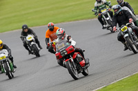 Vintage-motorcycle-club;eventdigitalimages;mallory-park;mallory-park-trackday-photographs;no-limits-trackdays;peter-wileman-photography;trackday-digital-images;trackday-photos;vmcc-festival-1000-bikes-photographs